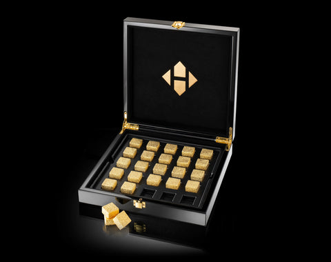 23K und 24K Gold Zuckerwürfel in edler Klavierlackbox
